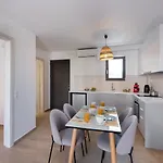 아파트 Sunilios